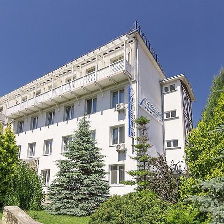 Mariot Medical Center Hotel Truskavec' Esterno foto