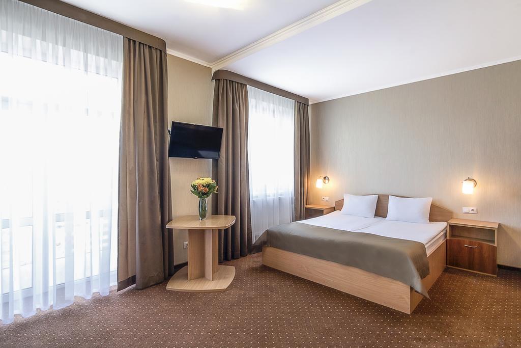 Mariot Medical Center Hotel Truskavec' Esterno foto