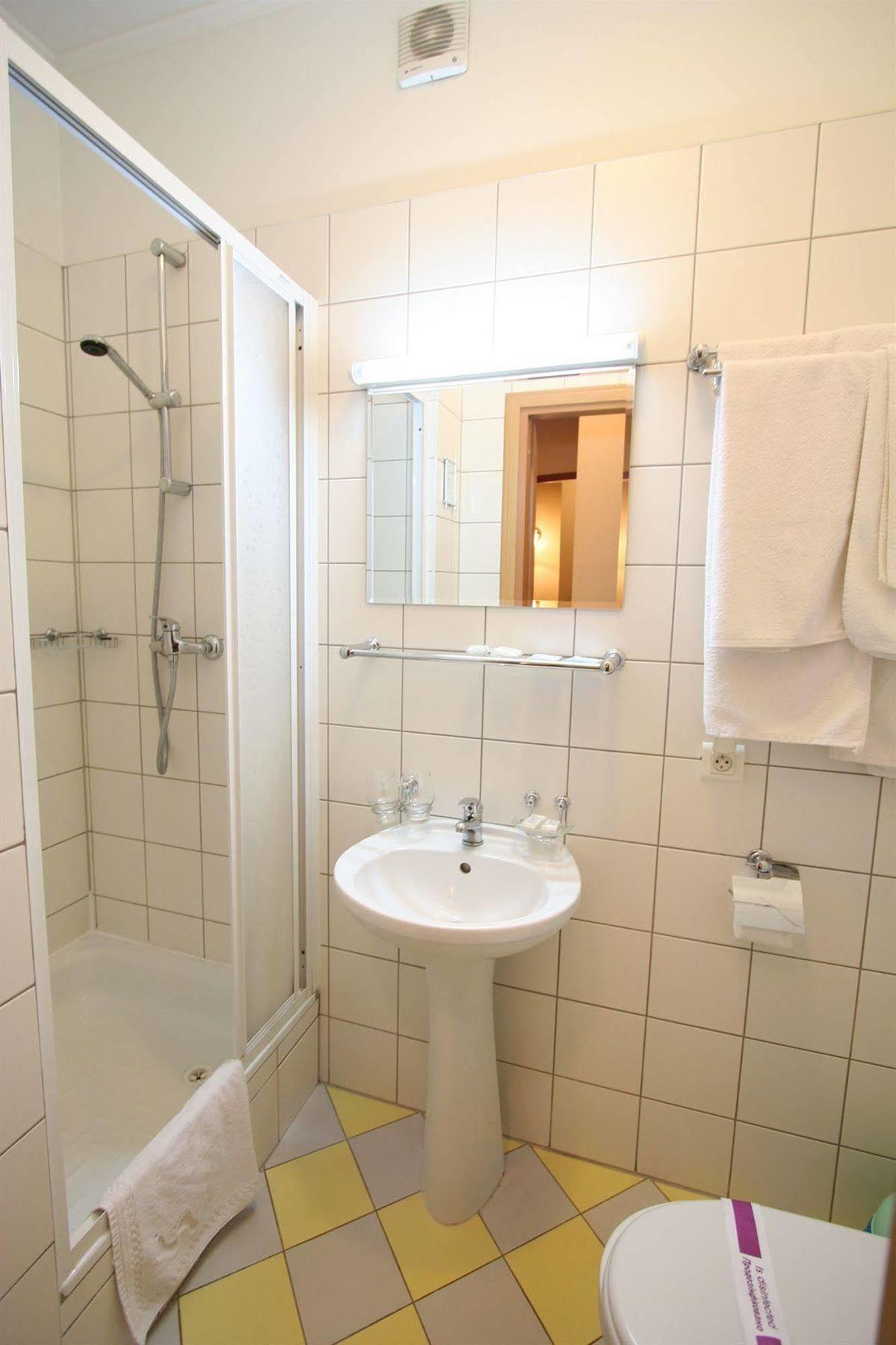 Mariot Medical Center Hotel Truskavec' Esterno foto